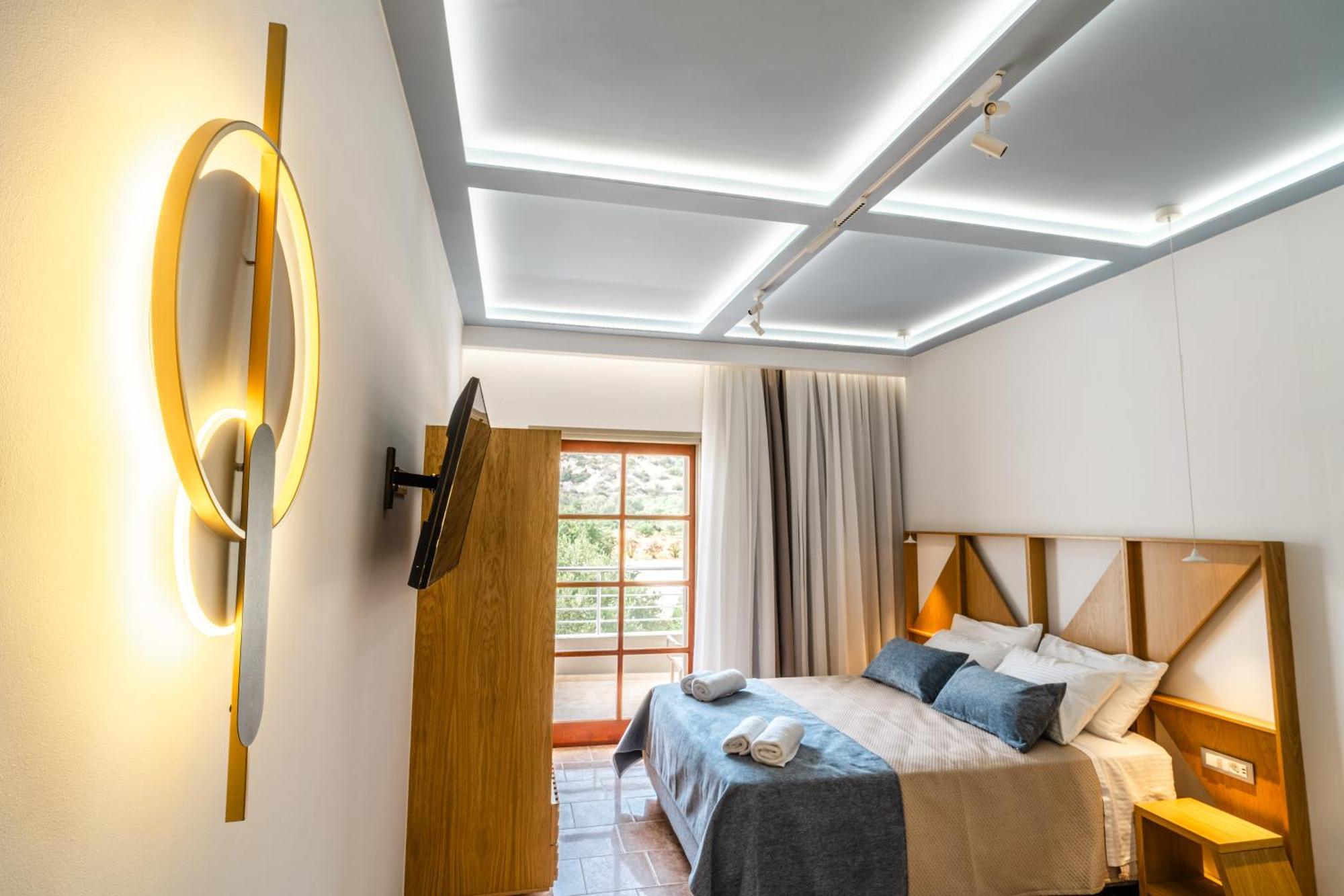 Manos Apartment