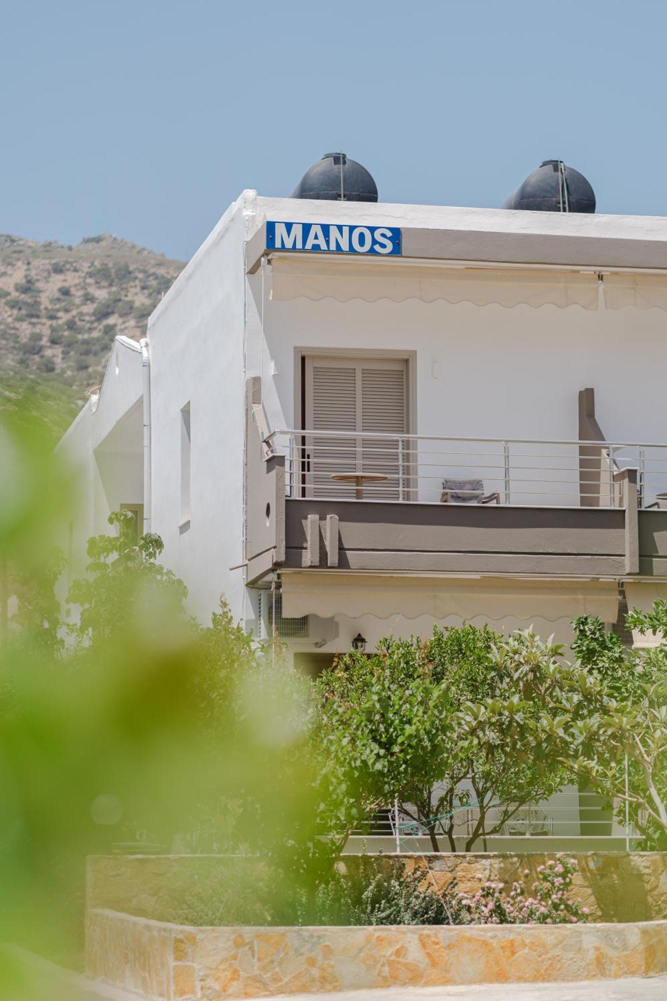 Manos Apartment Paleochora